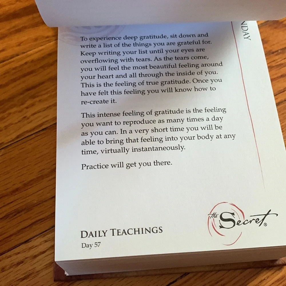Like new ‘The Secret’ 365 day message for each page/day